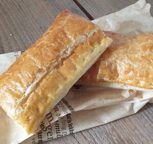 Saucijzenbroodje, 2 stuks
